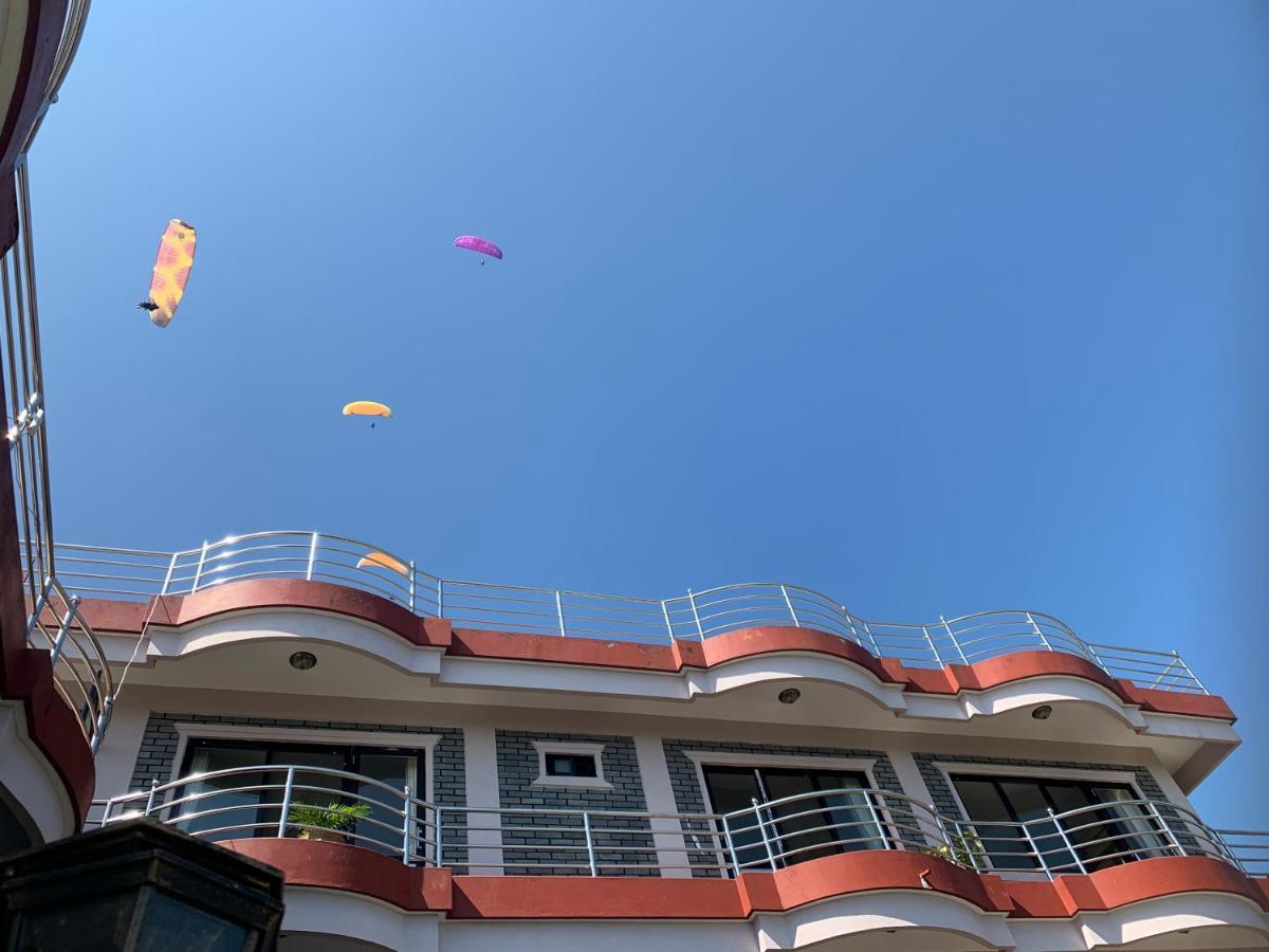 Hotel Pristine Himalaya Pokhara Exterior foto