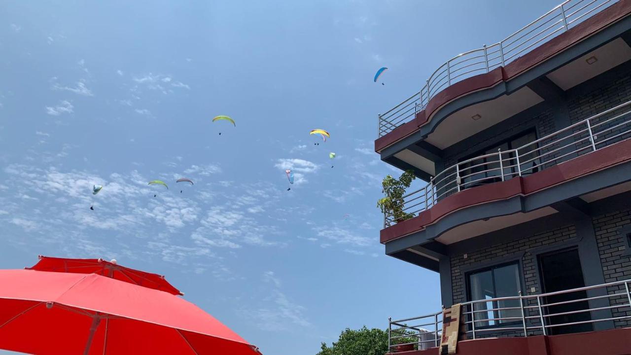 Hotel Pristine Himalaya Pokhara Exterior foto